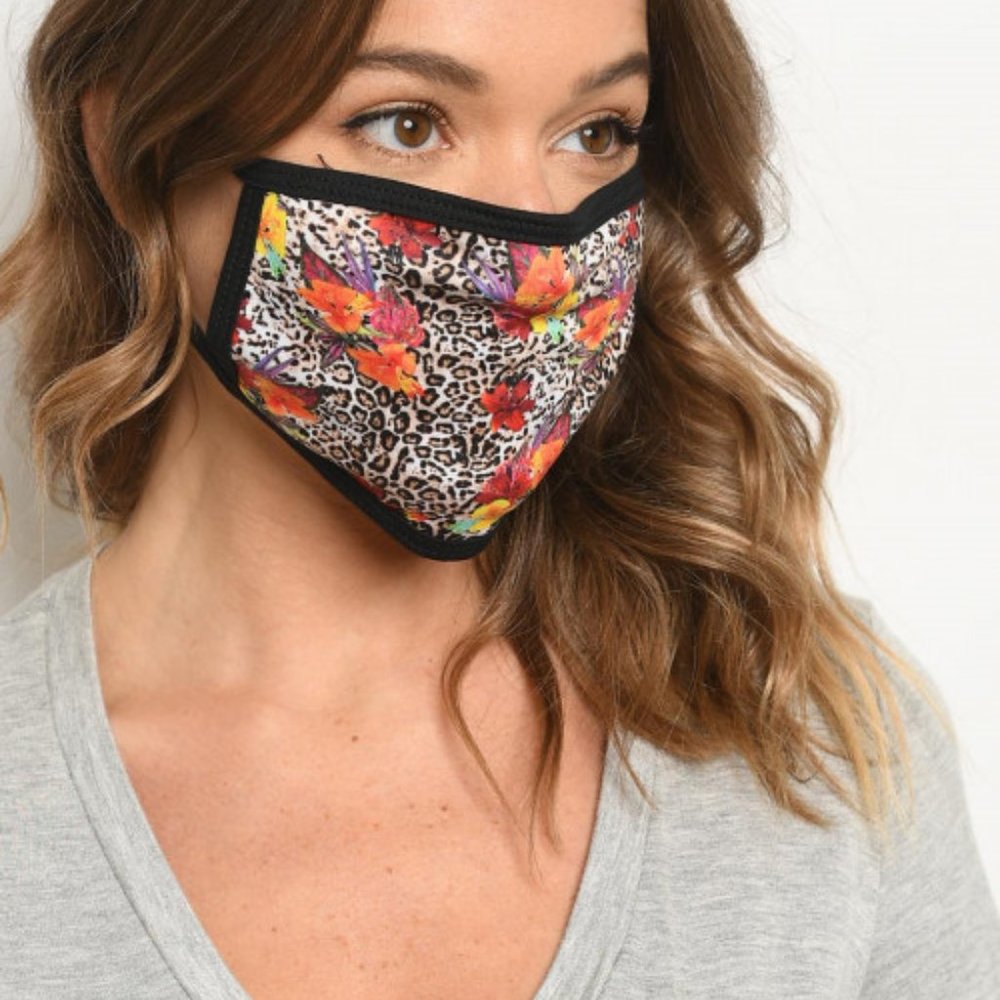 2 for $30.! Leopard & Floral print face mask - Picture 2 of 10